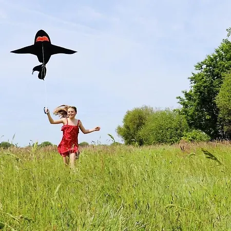 펜션 With 2 Bedrooms Grossefehn