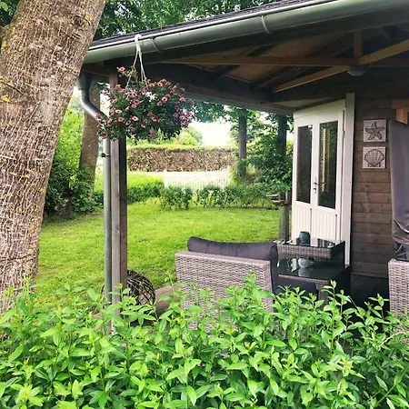 With 2 Bedrooms *